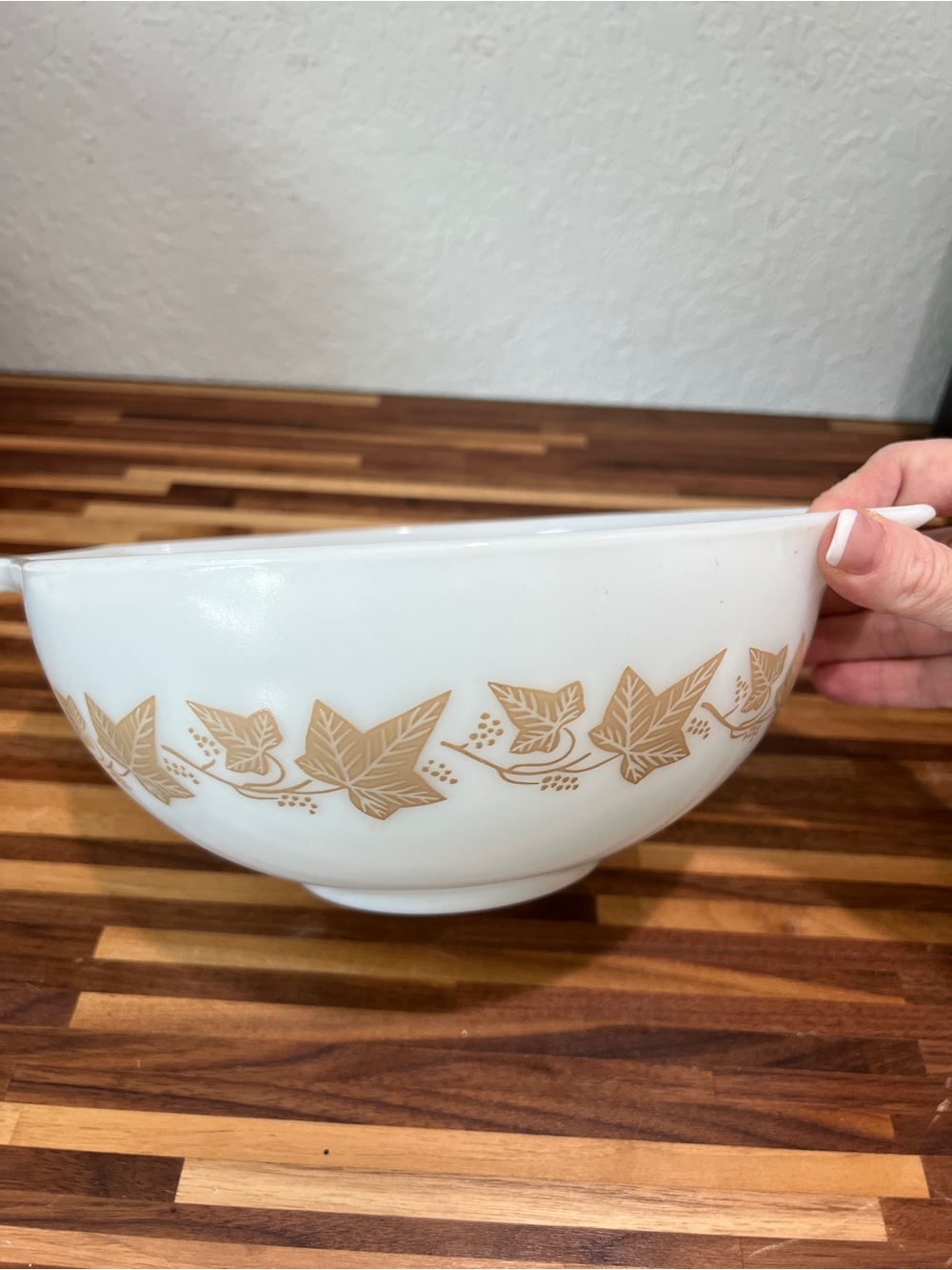 Pyrex Sandalwood 443 Vintage